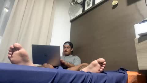 dboyyyyyyyyyy online show from February 2026 05:03:01 AM