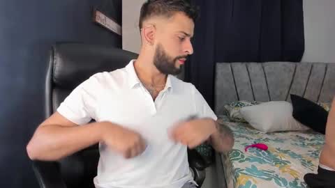 dcollins_ online show from October 2025 03:51:02 AM