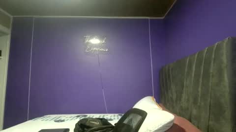 DCrush online show from December 2025 10:38:02 PM