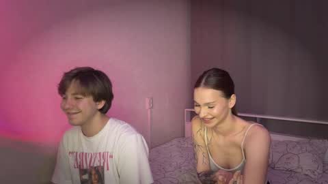 Snapshot of ddewser chatting on March 2026 07:53:02 PM qrovers online show from March 2026 07:53:02 PM