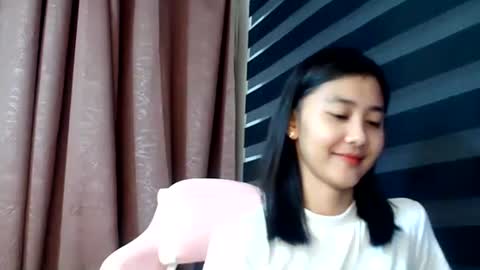 Angel online show from September 2025 02:33:02 PM