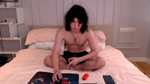 dean_raven online show from May 2026 07:33:02 PM