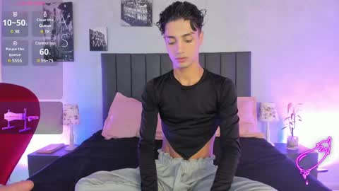 Snapshot of dean_scott chatting on December 2024 12:23:02 PM dean_scott online show from December 2024 12:23:02 PM