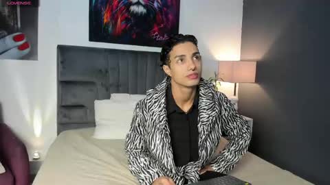 Snapshot of dean_scott chatting on February 2025 11:31:01 AM dean_scott online show from February 2025 11:31:01 AM