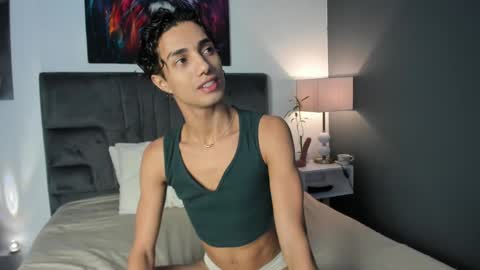Snapshot of dean_scott chatting on March 2025 11:29:02 AM dean_scott online show from March 2025 11:29:02 AM