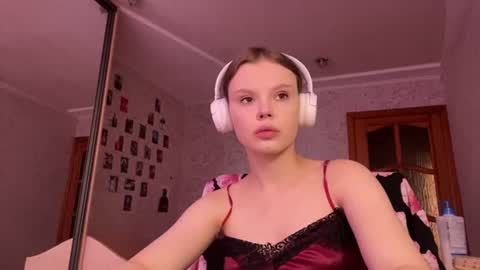 Dee online show from July 2026 01:14:02 PM