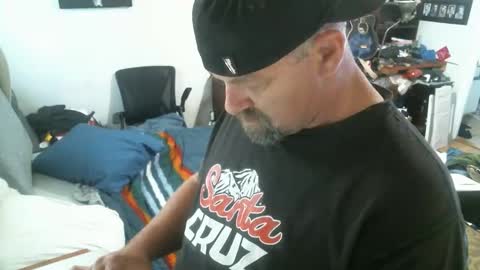 Deango online show from October 2025 05:17:01 PM