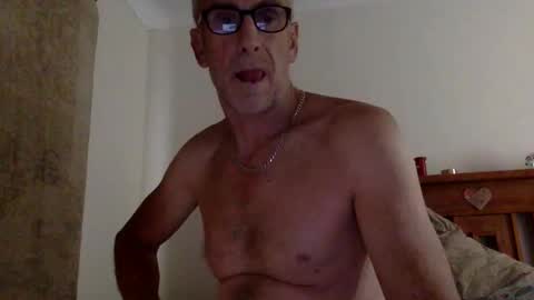 deanofflove2210 online show from January 2025 02:59:01 AM