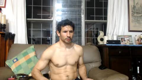 Snapshot of debbie_n_paul chatting on May 2026 07:04:01 AM Paul Fitz online show from May 2026 07:04:01 AM