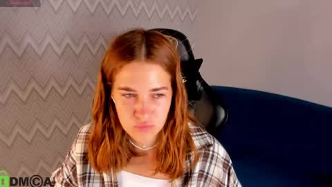 Jennifer online show from May 2026 10:48:02 PM