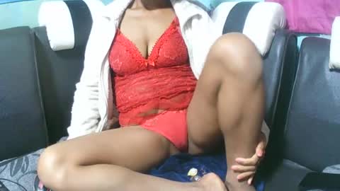 Snapshot of debbierisex chatting on June 2026 06:35:02 PM DebbieRiseX online show from June 2026 06:35:02 PM