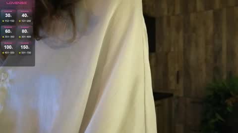 Snapshot of debihenks chatting on February 2026 05:11:01 PM Eva online show from February 2026 05:11:01 PM