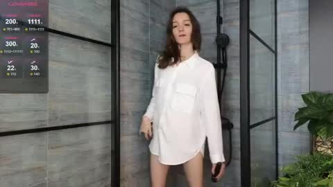 Snapshot of debihenks chatting on March 2026 06:22:01 PM Eva online show from March 2026 06:22:01 PM