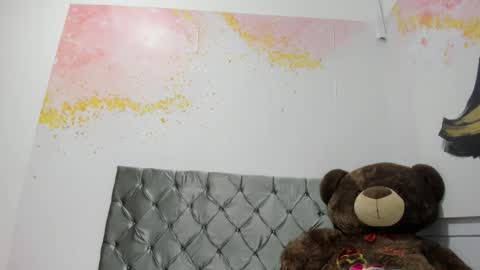 debora ortiz online show from October 2025 01:19:01 PM