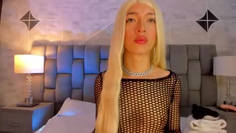 Snapshot of deboracopper chatting on March 2026 11:53:02 PM DeboraCooper online show from March 2026 11:53:02 PM