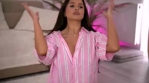 Tamara online show from June 2026 02:17:02 PM