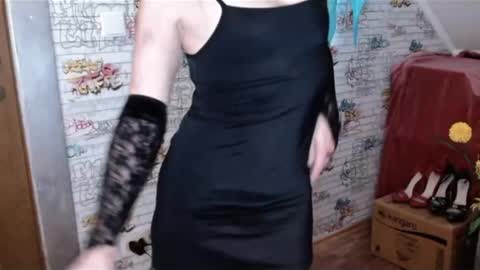 Snapshot of debramilf chatting on December 2024 04:14:02 AM DebraMilf online show from December 2024 04:14:02 AM