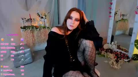 Snapshot of deca_dance chatting on February 2025 07:30:02 PM Ask me online show from February 2025 07:30:02 PM