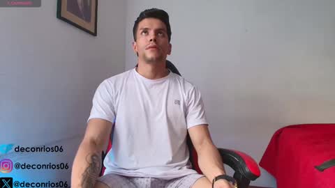 Snapshot of deconrios chatting on February 2026 05:19:02 PM Santiago online show from February 2026 05:19:02 PM