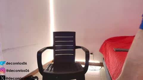 Santiago online show from April 2026 11:40:02 PM
