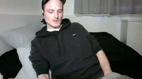 Dee4dayz online show from May 2026 01:11:01 AM