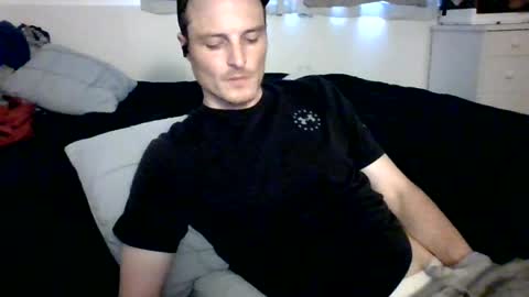 Snapshot of dee4dayz19 chatting on June 2026 04:06:01 PM Dee4dayz online show from June 2026 04:06:01 PM
