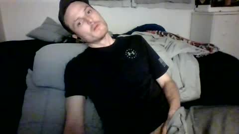 Snapshot of dee4dayz19 chatting on July 2026 04:52:02 AM Dee4dayz online show from July 2026 04:52:02 AM