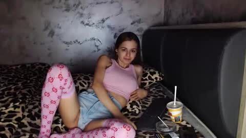    .dee dee 25   .dee dee 25 online show from December 2024 03:37:02 AM