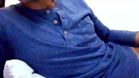 Snapshot of deepak4ualways chatting on March 2025 12:11:02 PM sandy4umylove2014 online show from March 2025 12:11:02 PM