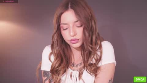 Snapshot of deeptalkss_ chatting on September 2025 08:27:01 AM Eva online show from September 2025 08:27:01 AM