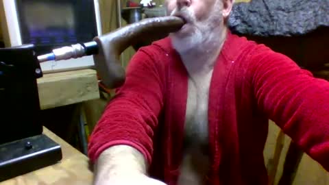 Snapshot of deepthroat227 chatting on January 2025 04:28:01 PM Deepthroat My Big Dildos online show from January 2025 04:28:01 PM