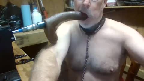 Snapshot of deepthroat227 chatting on October 2025 11:44:01 AM Deepthroat My Big Dildos online show from October 2025 11:44:01 AM