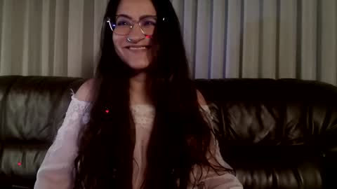 Snapshot of deesseluxure_ chatting on January 2025 08:41:01 AM Andre online show from January 2025 08:41:01 AM