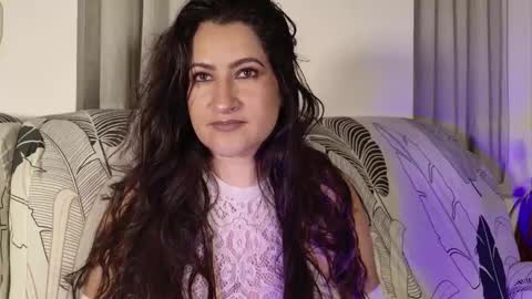 Snapshot of deesseluxure_ chatting on January 2026 06:18:02 AM Andre online show from January 2026 06:18:02 AM