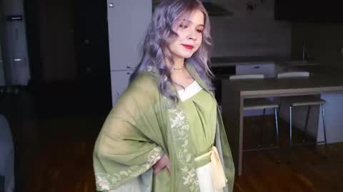 call me Kate or kitty Kate online show from November 2025 04:55:01 AM