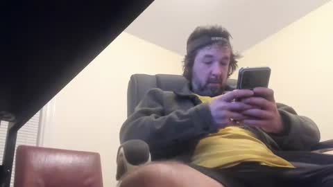 Snapshot of deeznutz343 chatting on December 2024 01:25:01 AM Deez Nutz online show from December 2024 01:25:01 AM