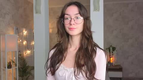 Amy online show from September 2025 07:08:02 PM