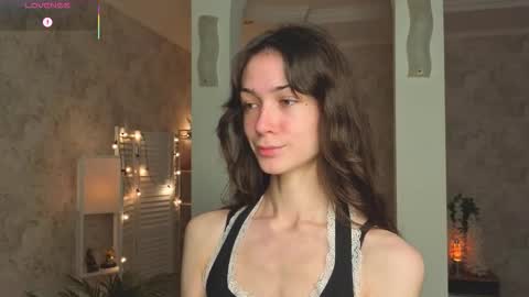 Amy online show from October 2025 08:18:01 PM