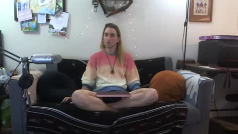 Snapshot of definatelyvegan chatting on March 2025 01:05:01 AM definatelyvegan online show from March 2025 01:05:01 AM