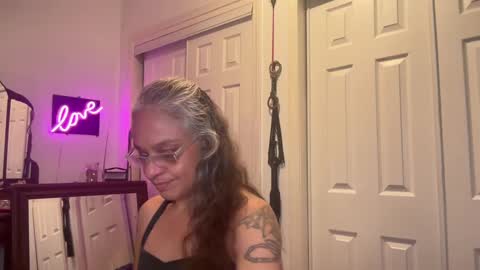 Tori online show from October 2025 12:27:01 AM