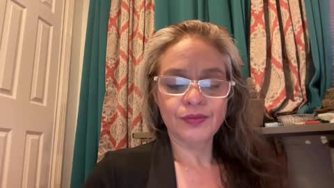 Tori online show from May 2026 04:28:01 AM