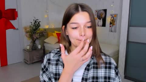 Snapshot of degreeofsincerity chatting on February 2025 07:18:02 AM DegreeOfSincerity online show from February 2025 07:18:02 AM