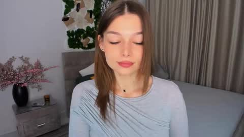 Snapshot of degreeofsincerity chatting on February 2025 04:08:02 AM DegreeOfSincerity online show from February 2025 04:08:02 AM