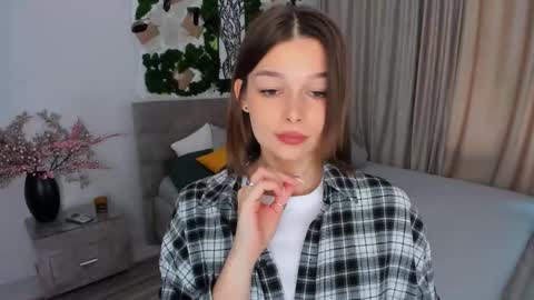 Snapshot of degreeofsincerity chatting on February 2025 07:26:01 AM DegreeOfSincerity online show from February 2025 07:26:01 AM