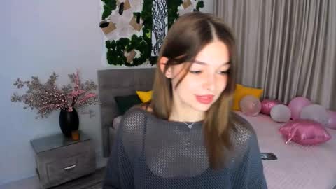 Snapshot of degreeofsincerity chatting on February 2025 04:32:02 AM DegreeOfSincerity online show from February 2025 04:32:02 AM