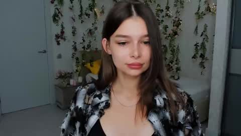 Snapshot of degreeofsincerity chatting on September 2025 04:12:01 AM DegreeOfSincerity online show from September 2025 04:12:01 AM