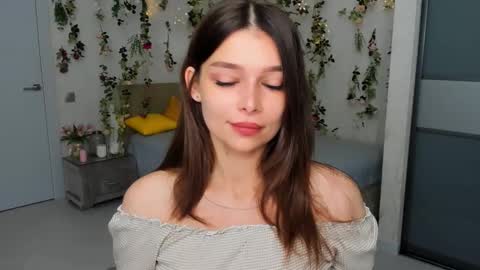 Snapshot of degreeofsincerity chatting on September 2025 04:13:02 AM DegreeOfSincerity online show from September 2025 04:13:02 AM