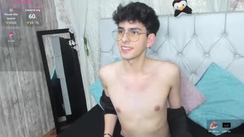 Deimon Dust online show from December 2025 01:31:02 PM