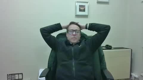 deimosmad online show from December 2025 06:23:01 PM