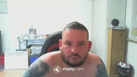 deinspielzeug87 online show from May 2026 01:40:02 PM